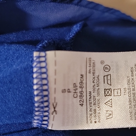 Banana Republic blue blouse - Picture 5 of 5